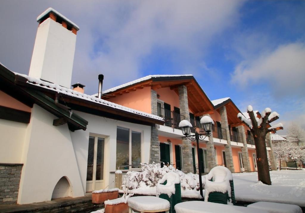 Garni Viggiona Hotel Trarego Exterior photo